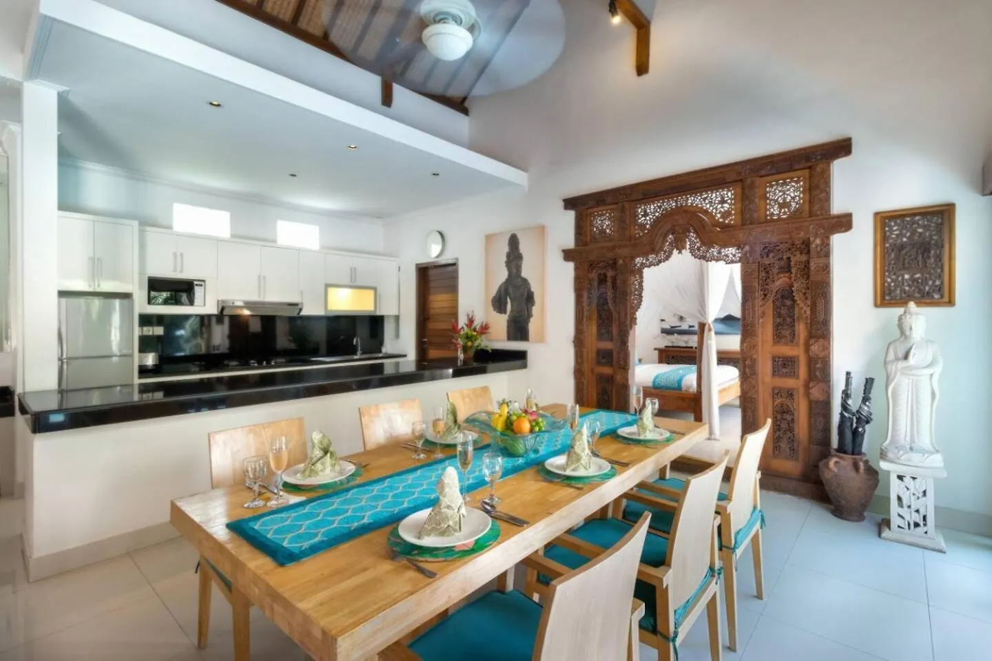 Villa Super Value 3 Bed, Central Seminyak, Walk To Beach Indonesia